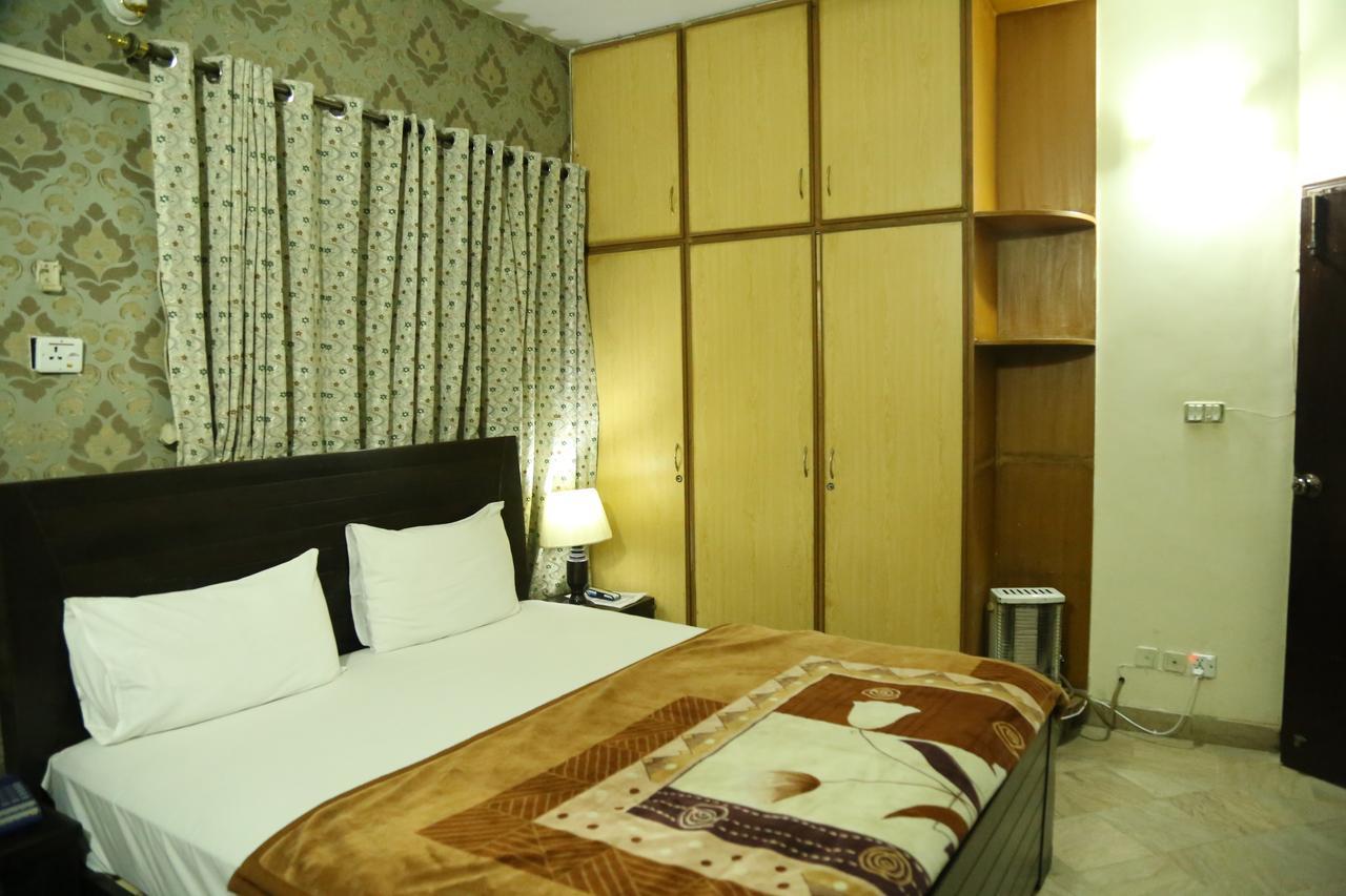 Hotel Sweet Inn Лахор Экстерьер фото