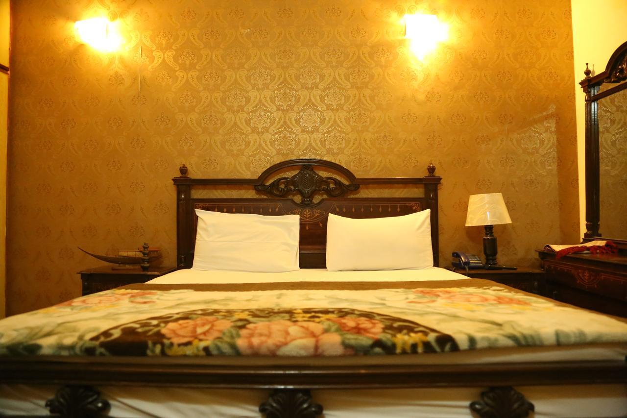 Hotel Sweet Inn Лахор Экстерьер фото
