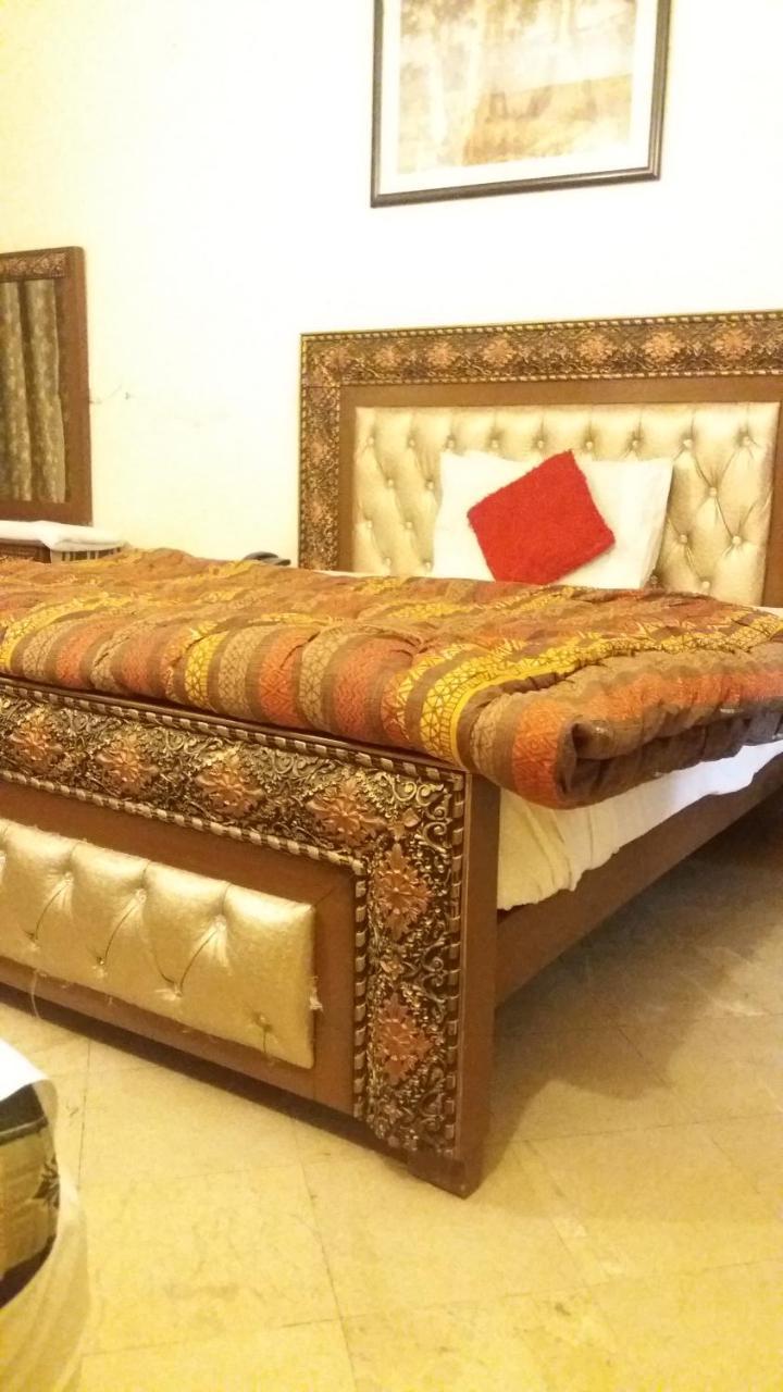 Hotel Sweet Inn Лахор Экстерьер фото