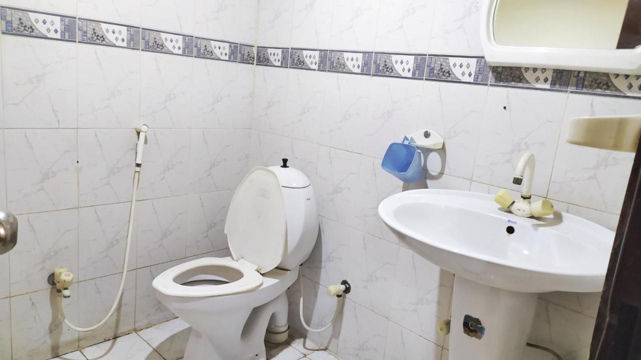 Hotel Sweet Inn Лахор Экстерьер фото