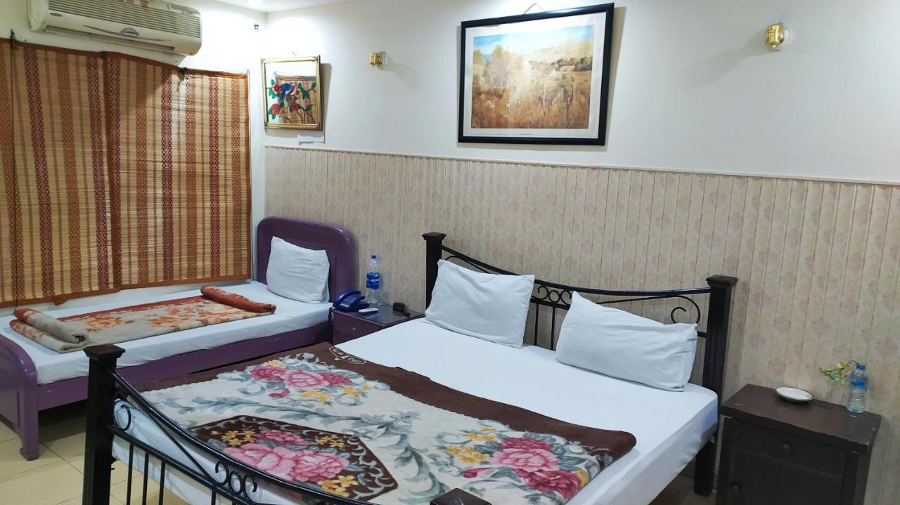 Hotel Sweet Inn Лахор Экстерьер фото